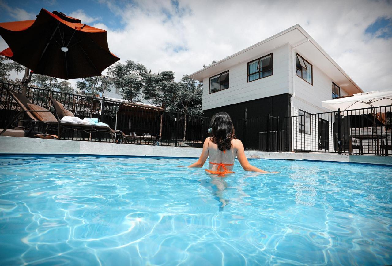 Swimming Pool Holiday Villa Auckland Eksteriør billede